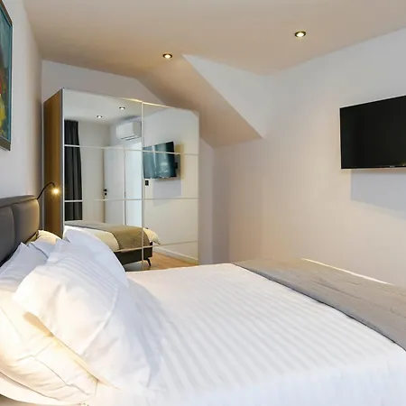 Senija - Gracin 빌라 오레비츠